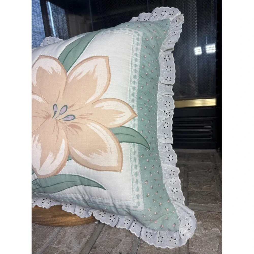 Vintage Oversized Quilted Tiger Lilly Decorative Pillow w/Ruffle CottageCore 80s